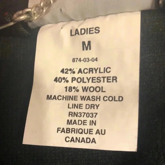 Obermeyer sweater - Picture 8 of 9